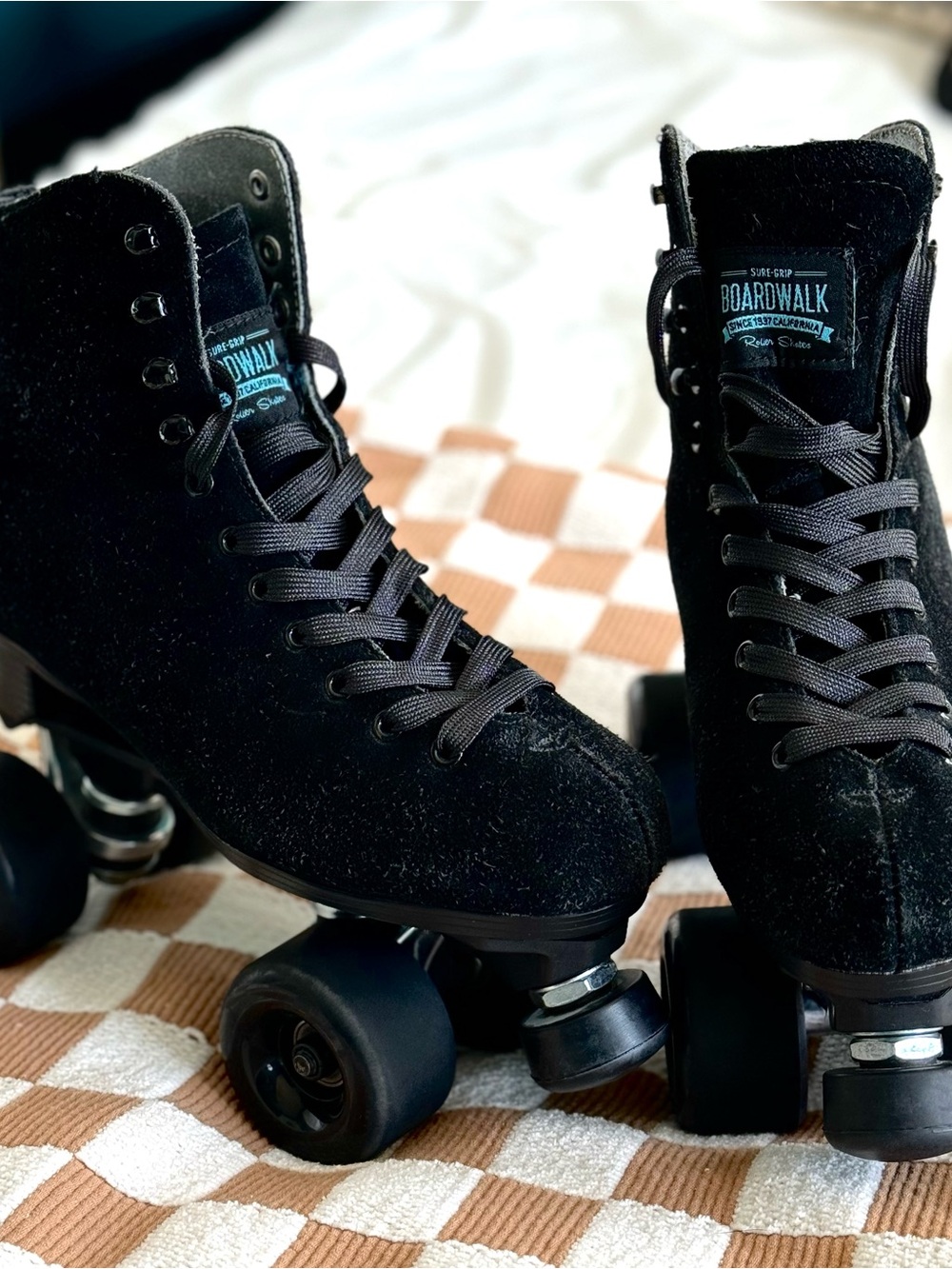 Sure-Grip "Boardwalk" Roller Skates size men's 7/women's 8